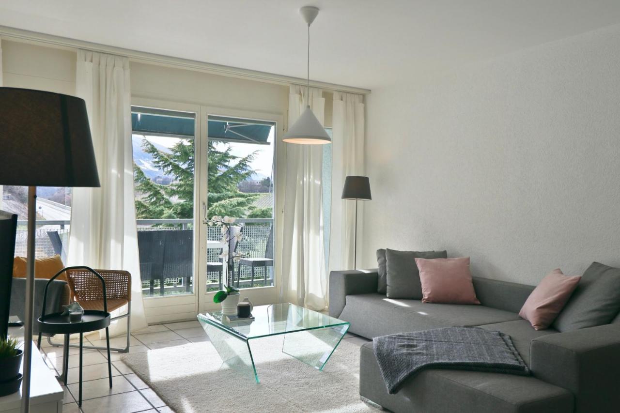 Large Modern Apartment In A Residential Area In Sierre Exteriér fotografie